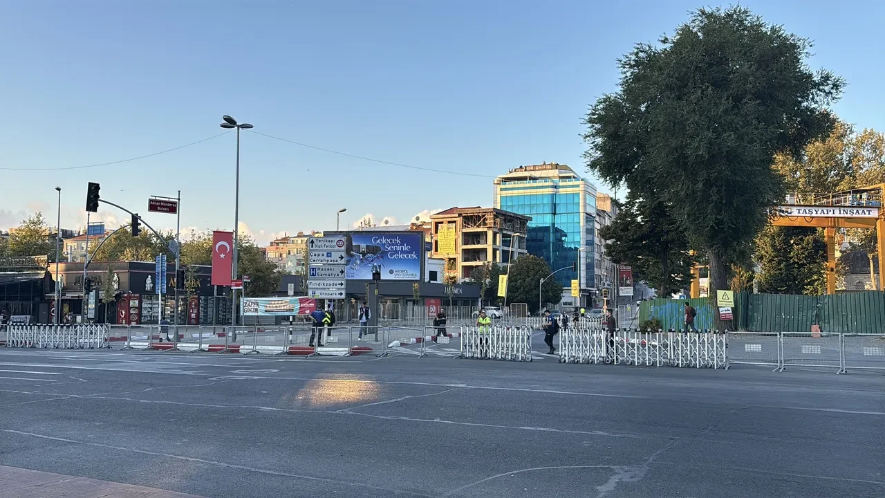 30 Ağustos için trafik düzenlemesi: İstanbul ve Ankara'da bu yollar trafiğe kapalı olacak