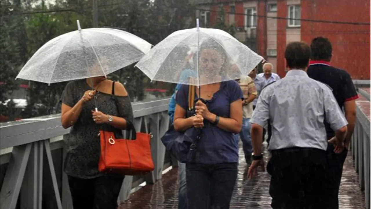 30 Ağustos Pazar hava durumu |  Meteoroloji'den birçok bölge için peş peşe uyarı