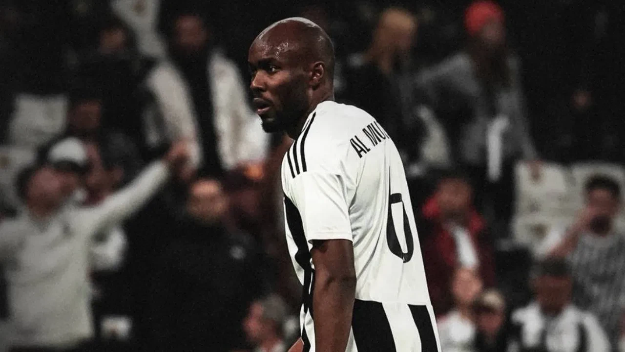 Beşiktaş'ta 2 ayrılık resmen açıklandı! Tecrübeli oyuncular veda etti