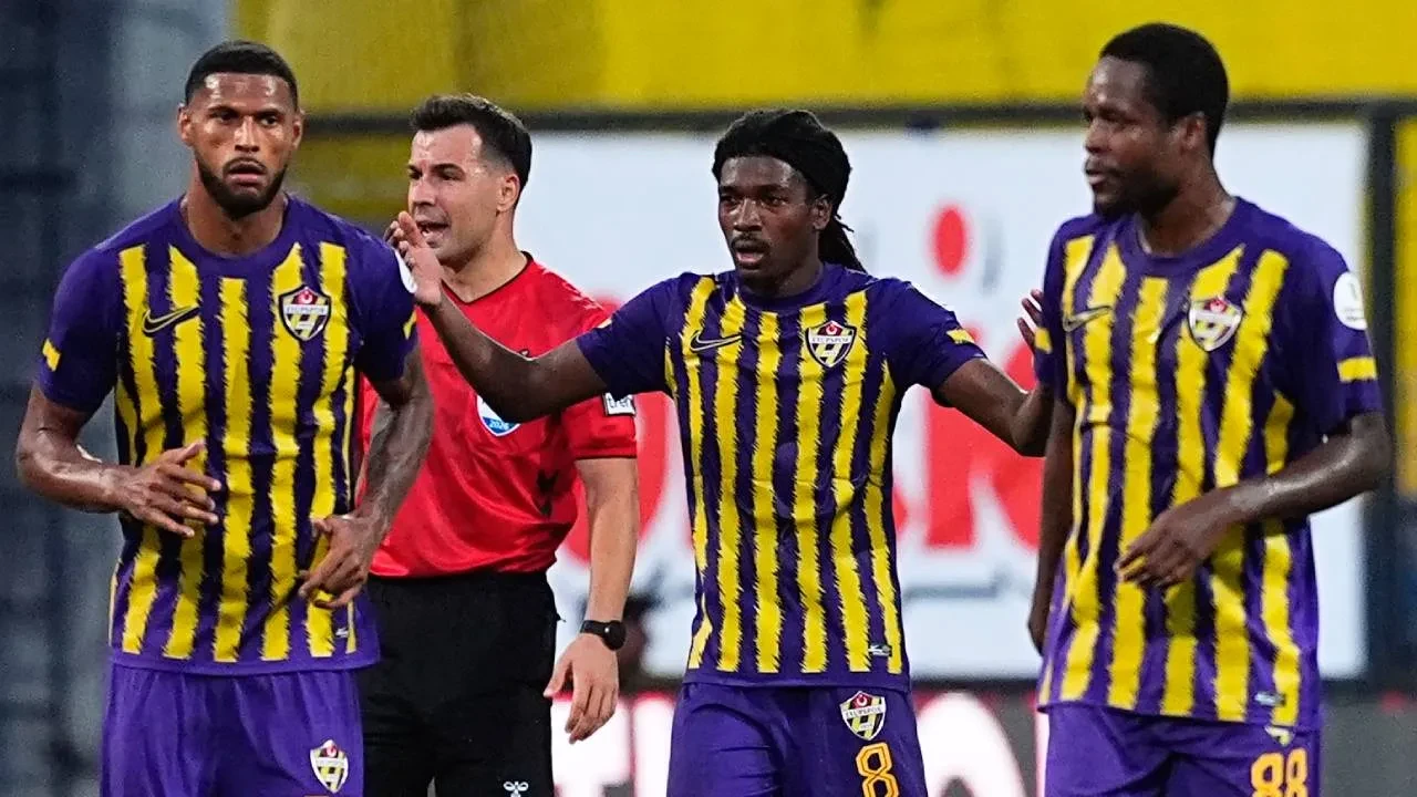 Eyüpspor son saniyede kazandı! İstanbul ekibi, Alanyaspor'u 2-1 mağlup etti