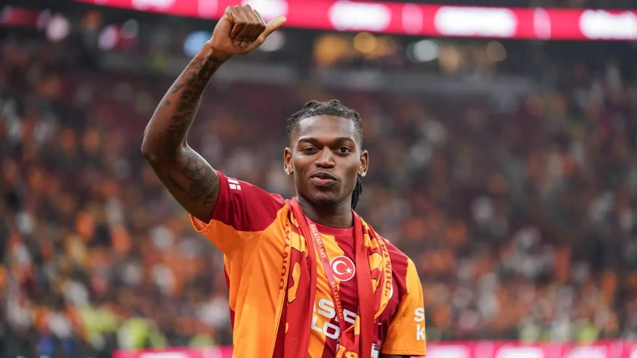 Gardi'den Leao transferiyle ilgili açıklama! "Başka bir Türk kulübünden de teklif almıştı"
