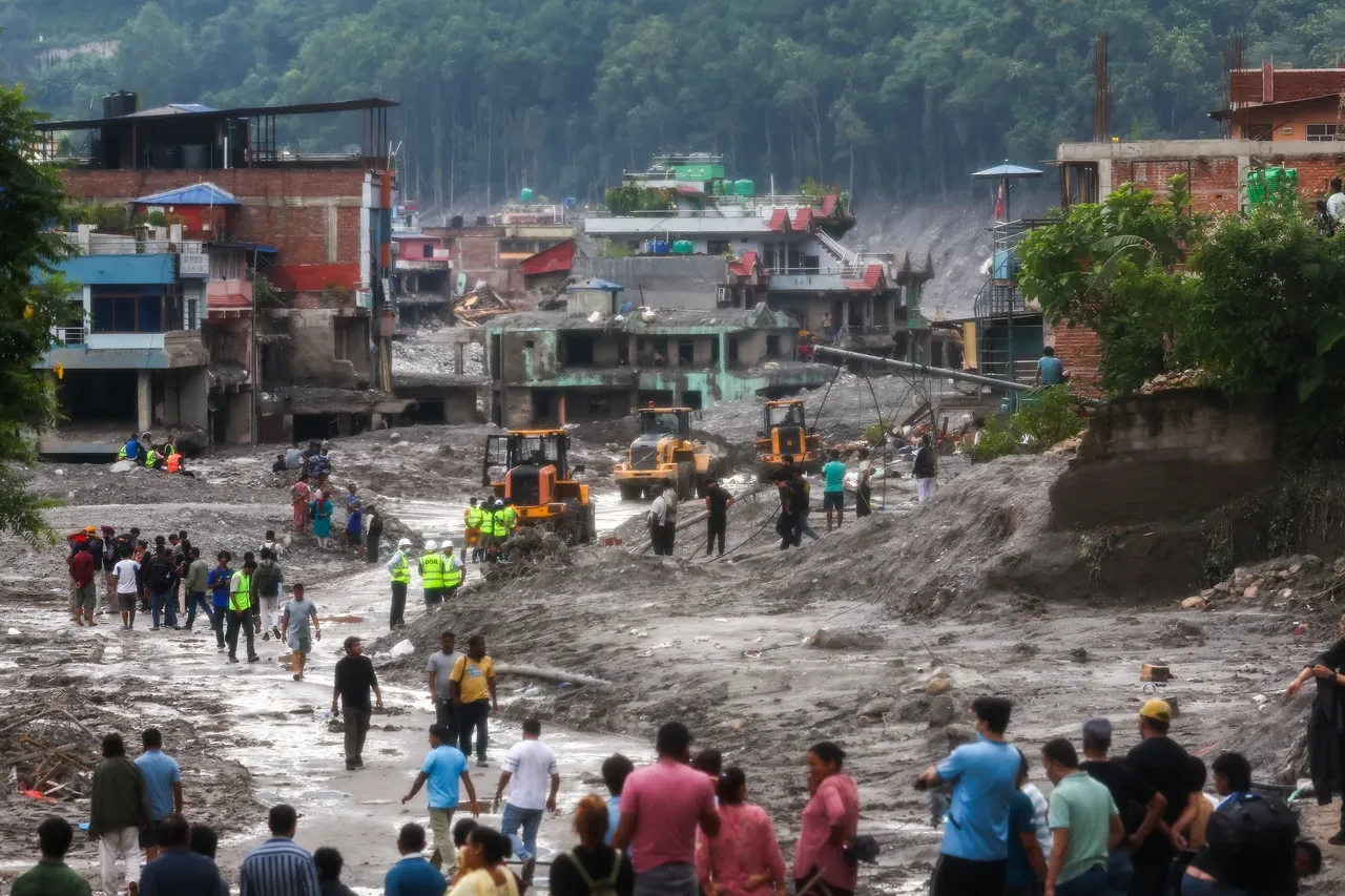 Nepal korkunç sel ve heyelan felaketinin ardından diken üstünde! Can kaybı artarken yeni tehlike uyarısı geldi
