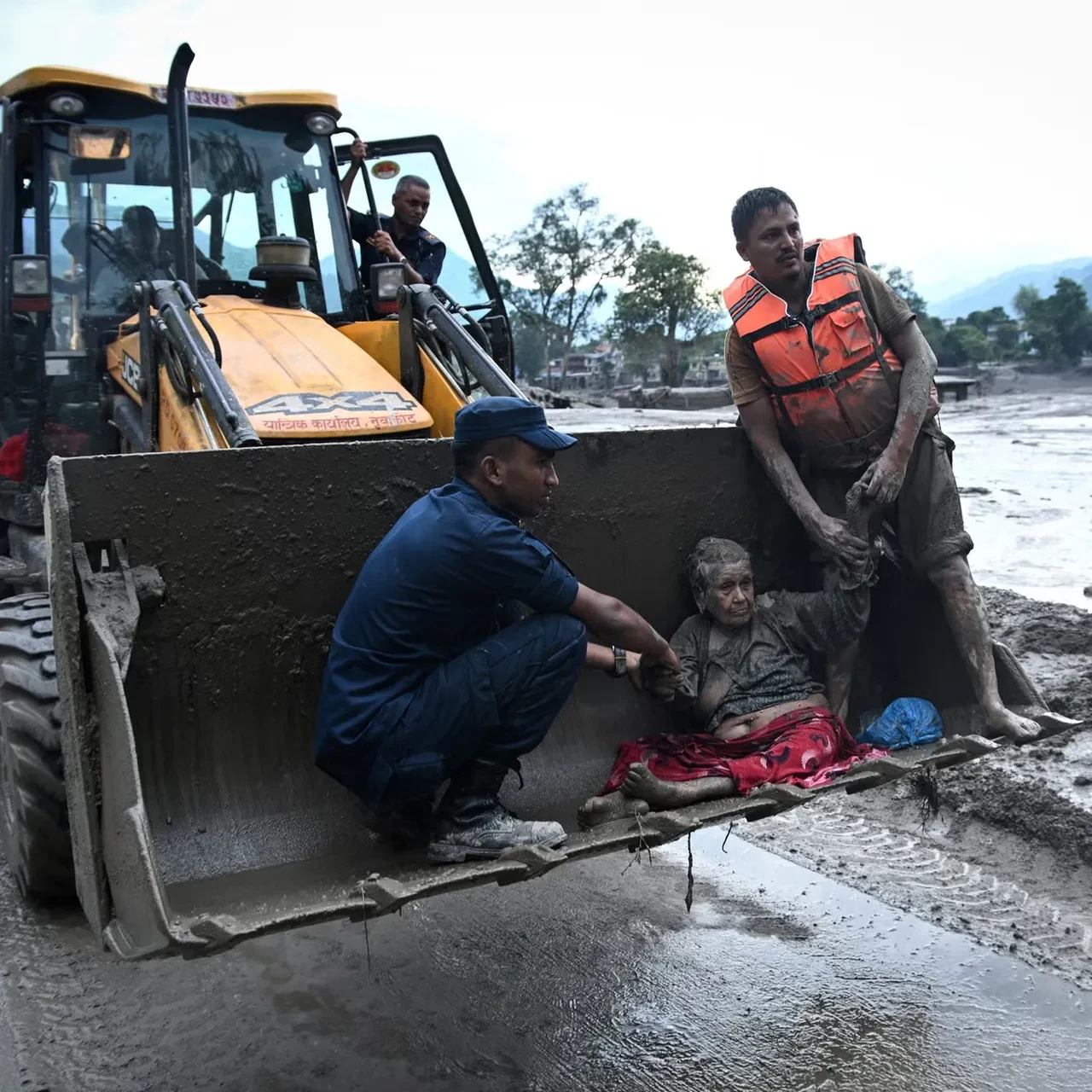 Nepal sel felaketi tam olarak neyden kaynaklanıyor? Bir uzman açıkladı