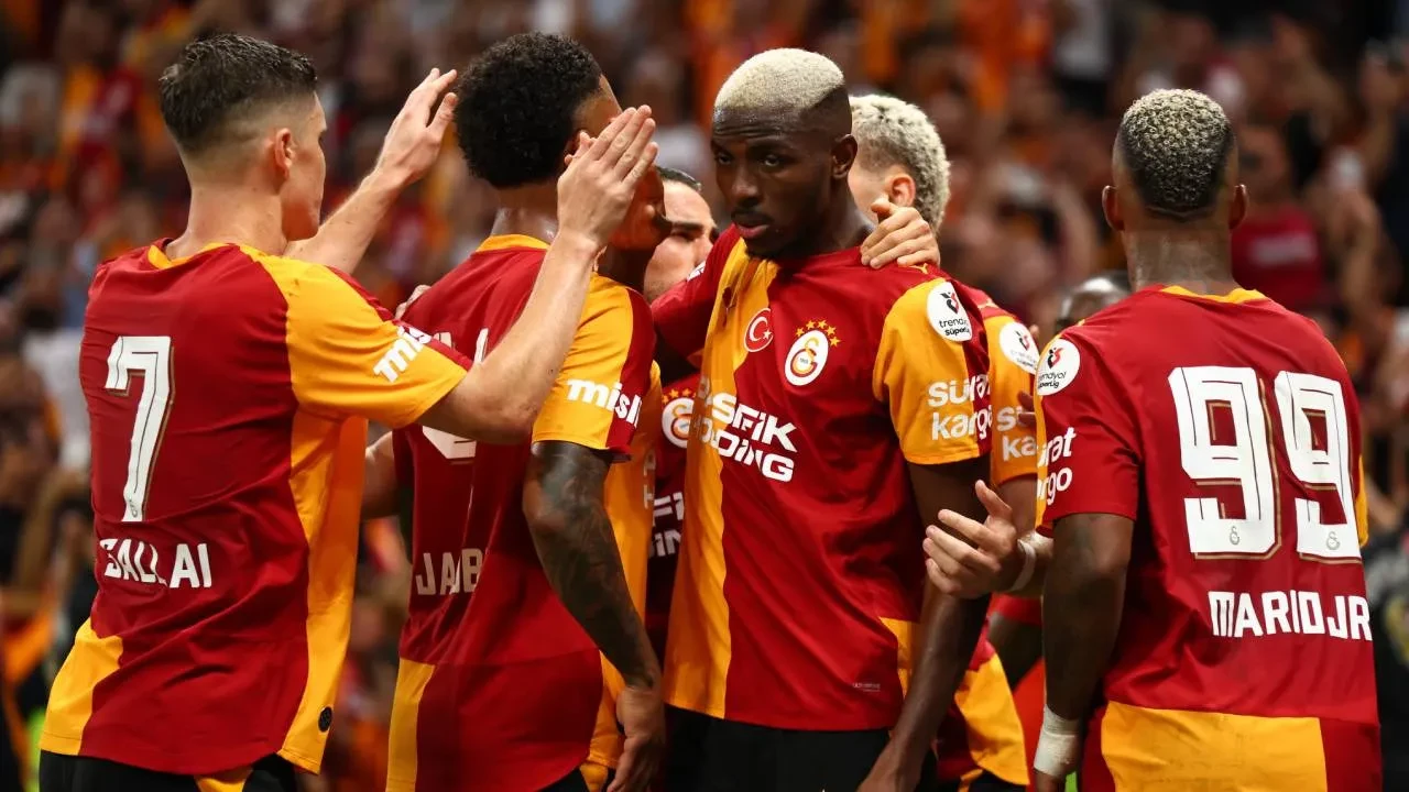 Osimhen 5. golünü kaydetti! Galatasaray'ın Nijeryalı golcüsü Göztepe'yi de boş geçmedi