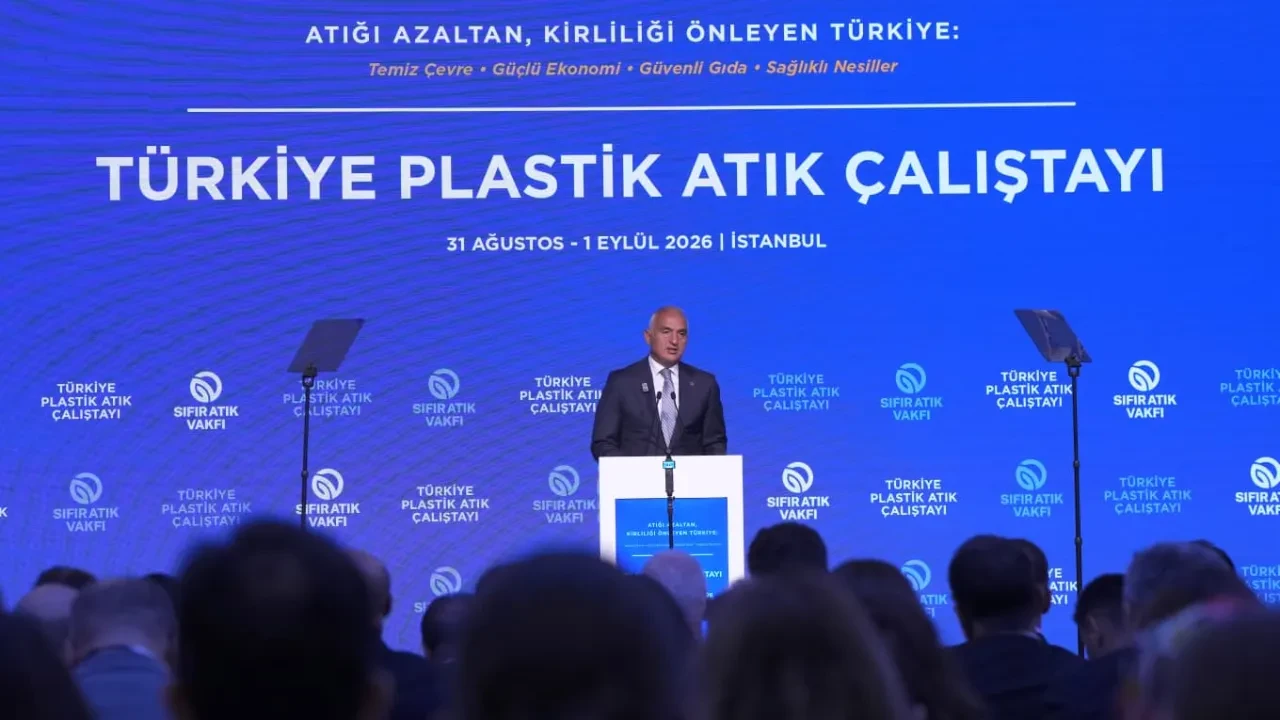 Bakan Ersoy’dan plastik atık uyarısı! 'Artık zaman kaybetme lüksümüz yok'