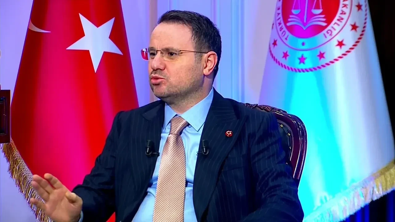 Bakan Gürlek açıkladı! 97 orman yangınına 15 tutuklama