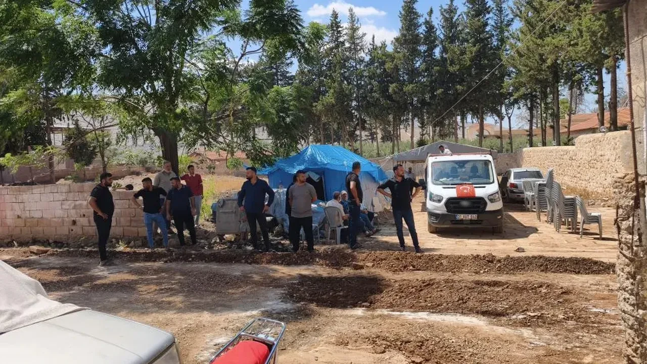 Batan gemide yolculuk yapan kardeşlerin yürek yakan hikayesi
