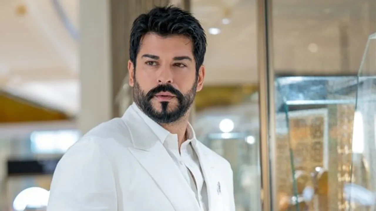 Burak Özçivit ailesini eleştirenlere ateş püskürdü! "Bizi rahat bırakın"