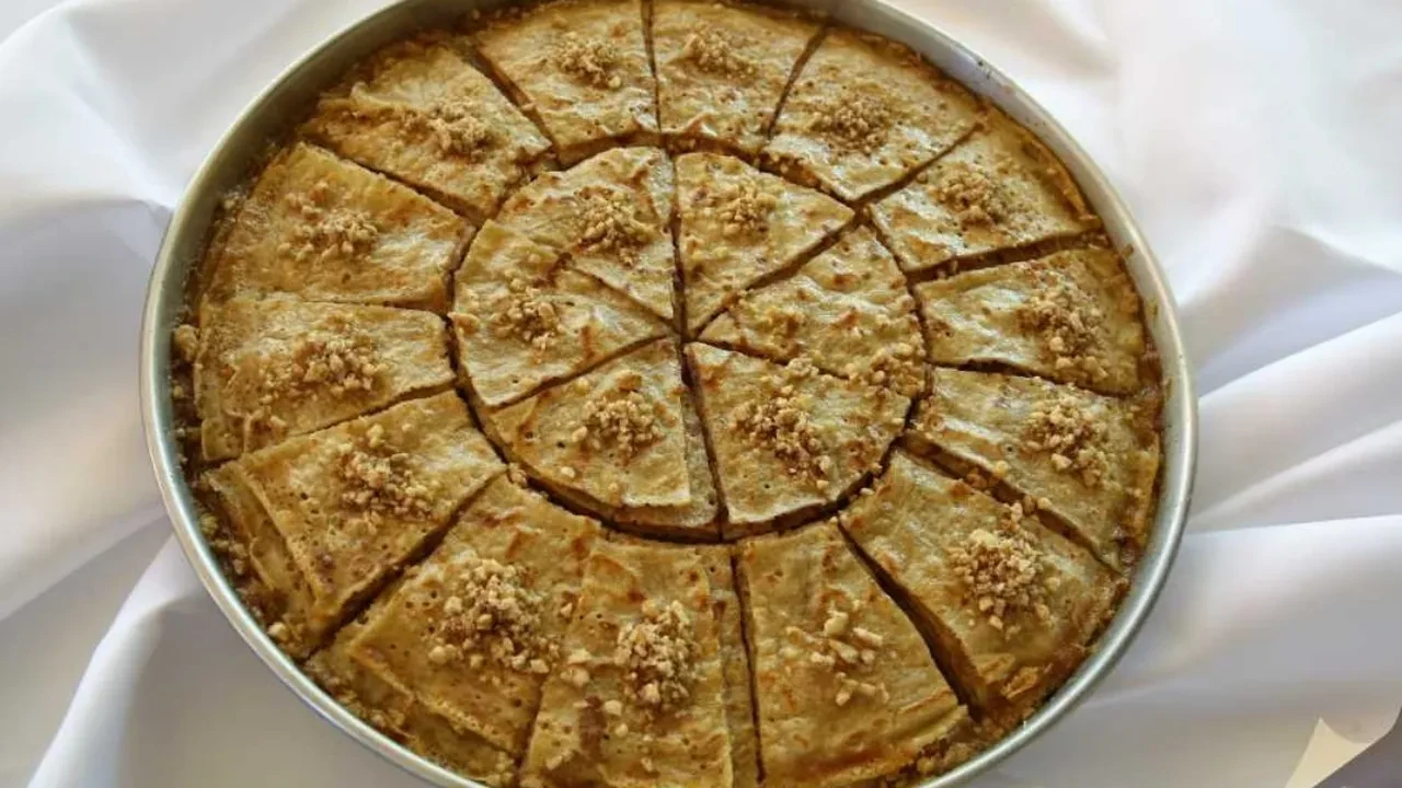 Elazığlılar bu tatlıyı saklıyor! Lezzetine doyum olmayan taş ekmeğinin tarifini buldum
