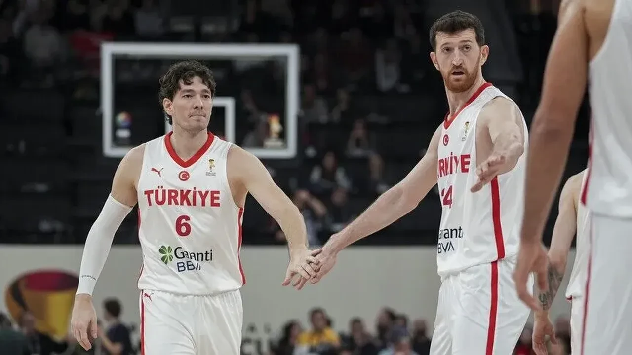 İzlanda Türkiye basketbol maçı hangi kanalda? Canlı yayın başlıyor