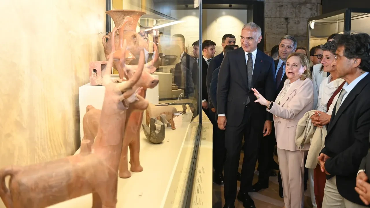 Kolezyum’daki Troya ve Roma sergisi 2 milyonu aşkın ziyaretçiye ulaştı