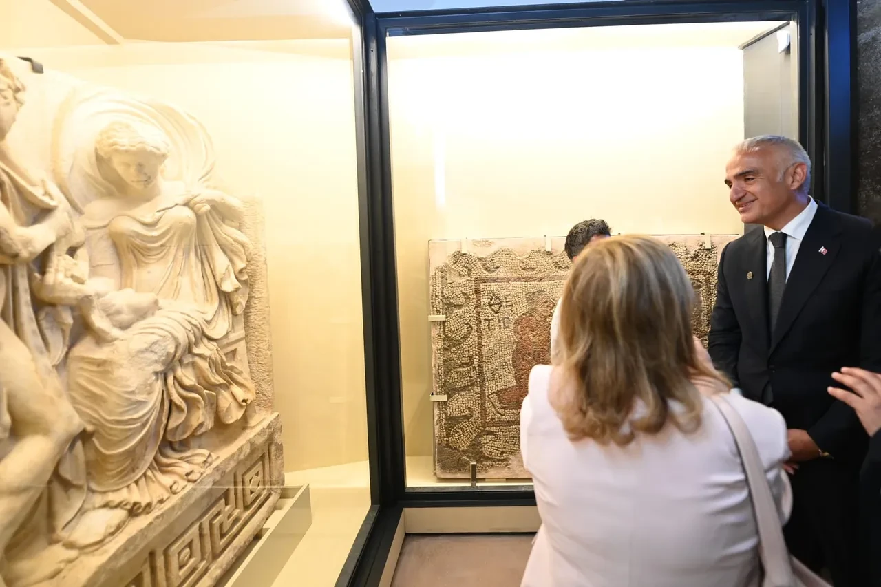 Kolezyum’daki Troya ve Roma sergisi 2 milyonu aşkın ziyaretçiye ulaştı