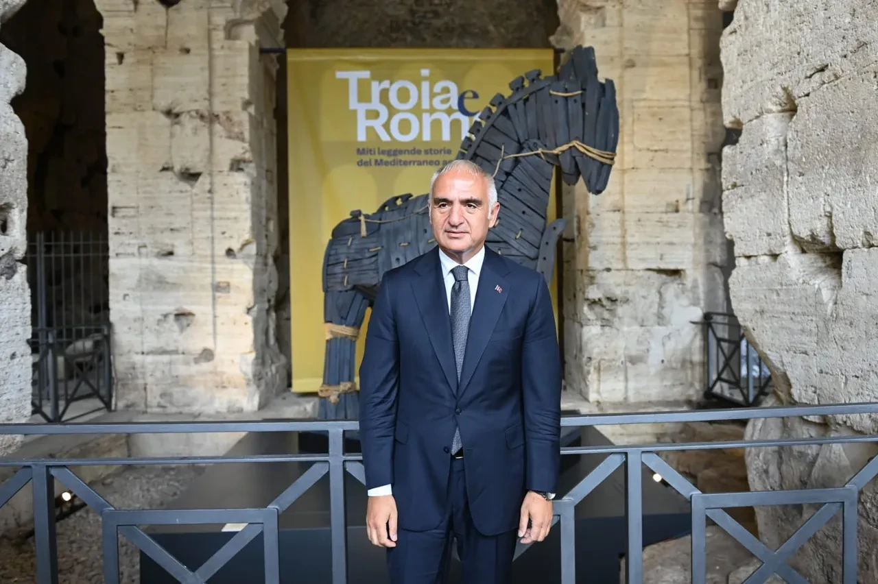 Kolezyum’daki Troya ve Roma sergisi 2 milyonu aşkın ziyaretçiye ulaştı
