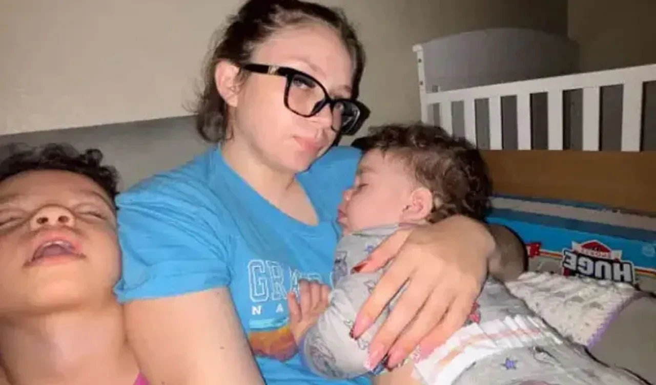 Uçuş sırasında kulakları tıkandı! Doktorlar korkunç bir teşhis koydu