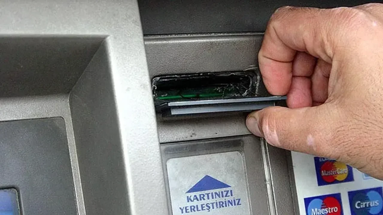 Emekli maaşı banka promosyonları Ağustos 2026! En yüksek emekli promosyonunu hangi banka veriyor? Garanti, iş bankası, Ziraat, Halkbank, QNB ve diğer bankaların güncel kampanyaları