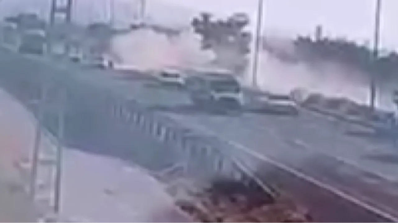 Kayseri'de yolcu otobüsünün devrildiği kaza anı ortaya çıktı