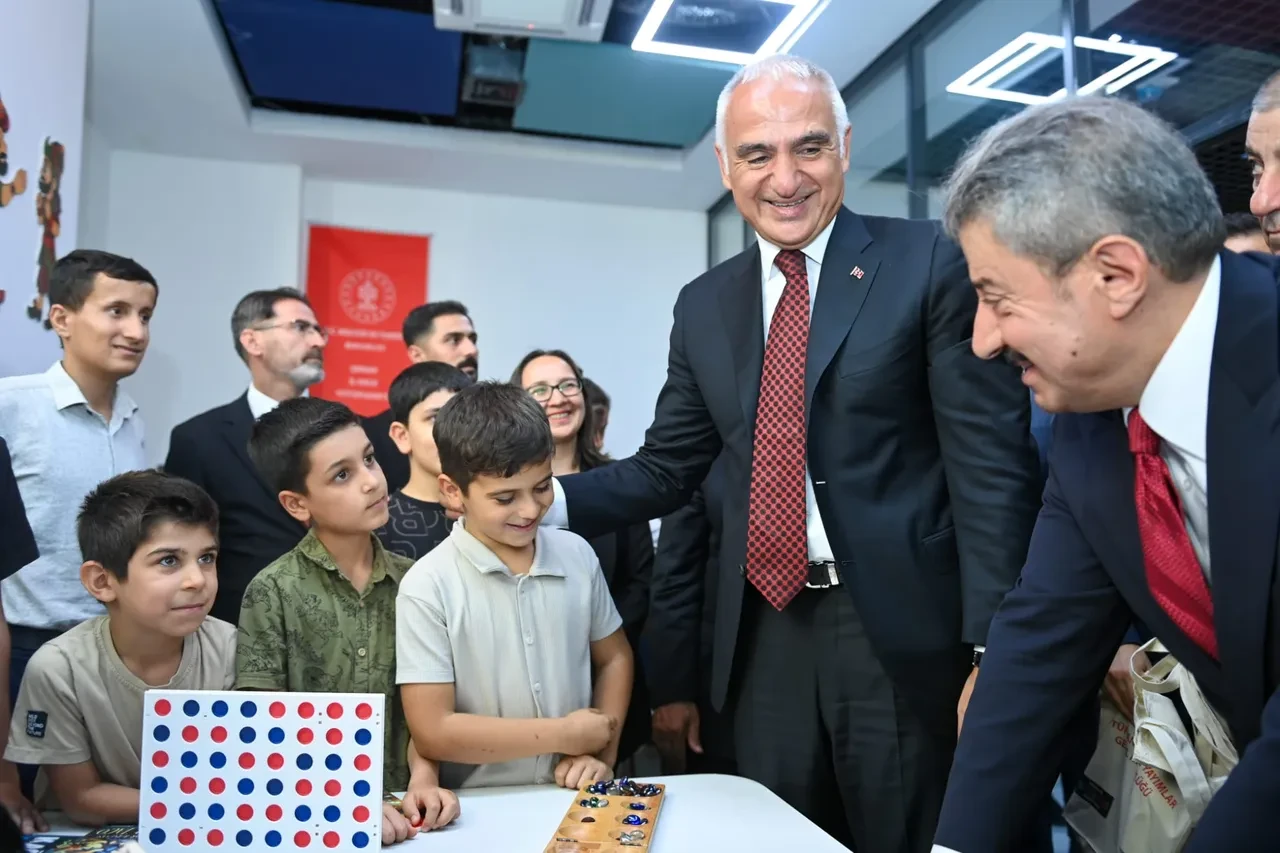 Kütüphanelerde Cumhuriyet tarihi rekoru: Kullanıcı sayısı 39 milyonu aştı