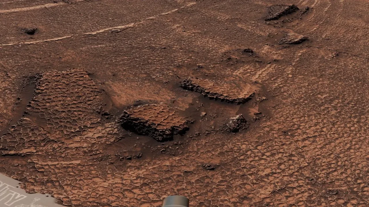 Mars'ta yaşamın kanıtı mı bulundu? Dev 'petekler' tüm bildiklerimizi unutturacak