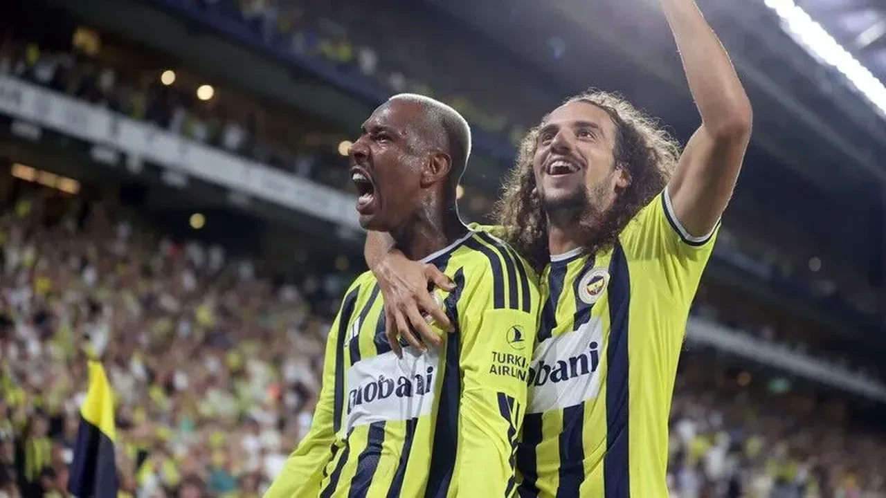 Sturm Graz Fenerbahçe UEFA listesi! Fenerbahçe Sturm Graz maç kadrosu kimler var?