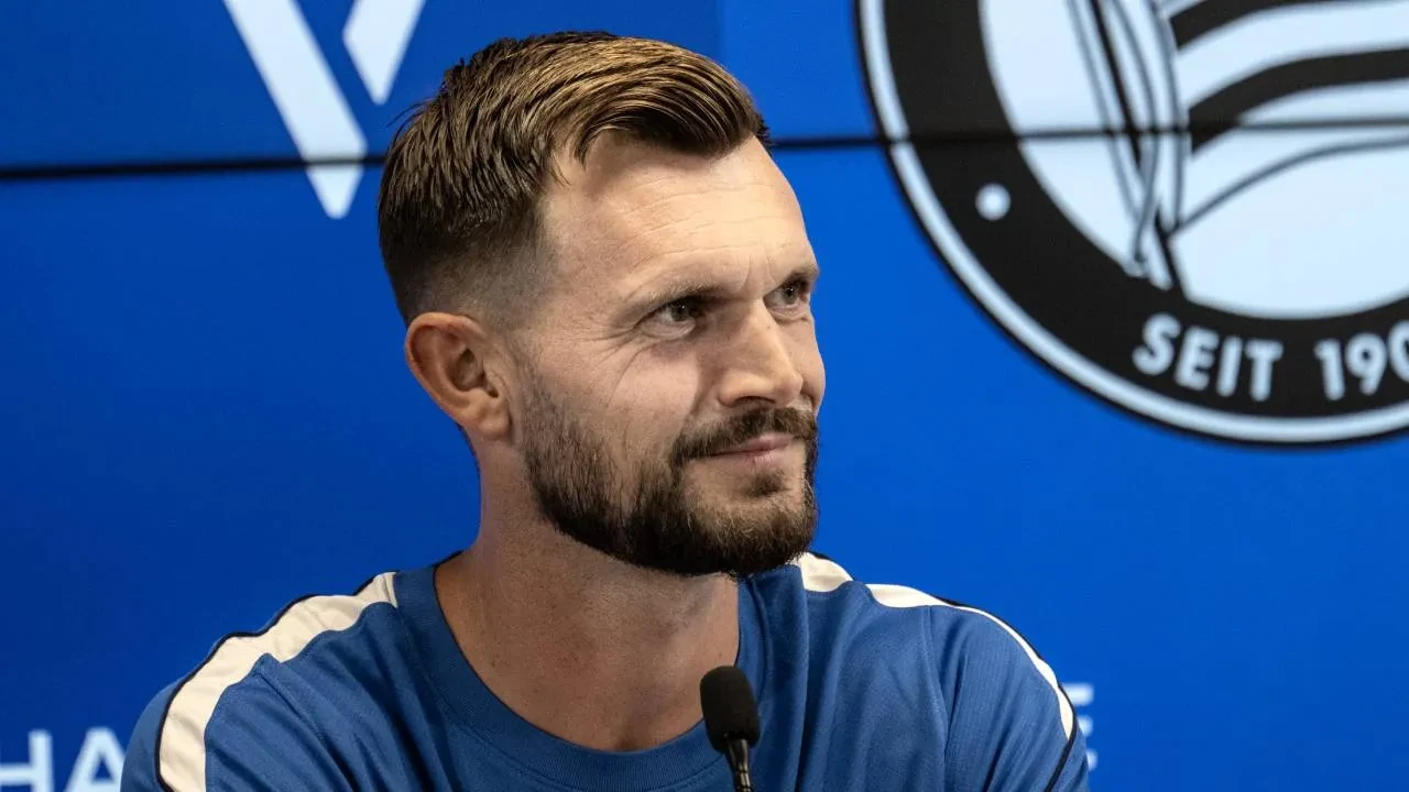 Sturm Graz Teknik Direktörü Fabio Ingolitsch, "büyük şansımız" diyerek açıkladı! Avusturyalı çalıştırıcı Fenerbahçe maçı öncesi konuştu