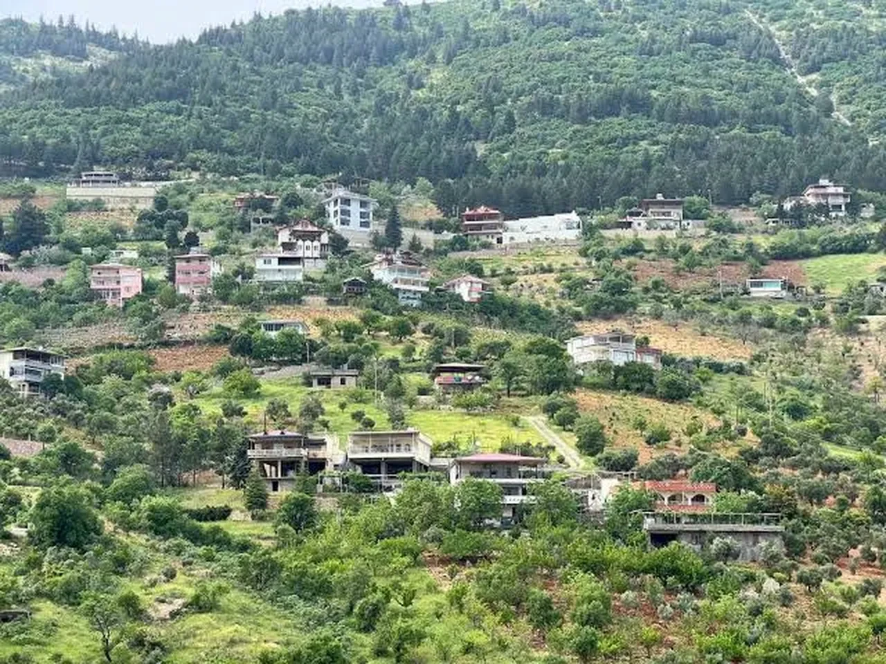 Tarım arazisine 'ev' yapacaklar dikkat! Resmi Gazete'de yayımlandı: Şartlar sil baştan değişti