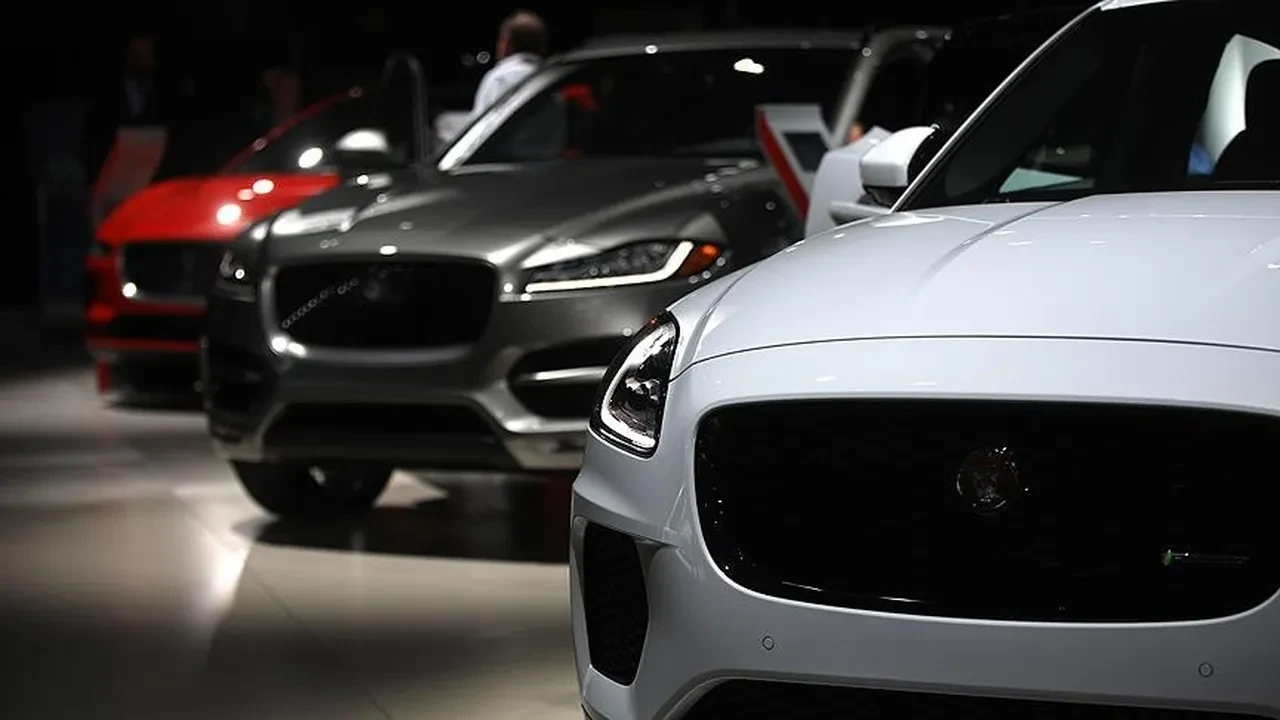 TMSF araç satış ihalesi tarihleri belli oldu! Mercedes, Range Rover, Audi… İşte muhammen bedelleri