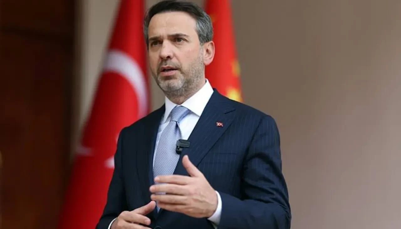 Bakan Bayraktar'dan doğal gaz müjdesi: "Yıl sonunda 8 milyon haneye çıkacak"