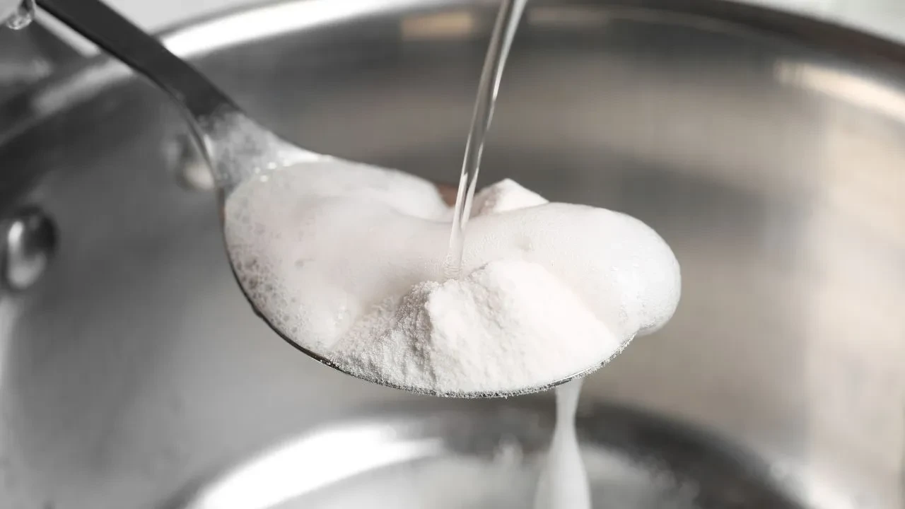 Bulaşık makinesine neden çamaşır suyu eklenmez? Duyunca çok şaşıracaksınız