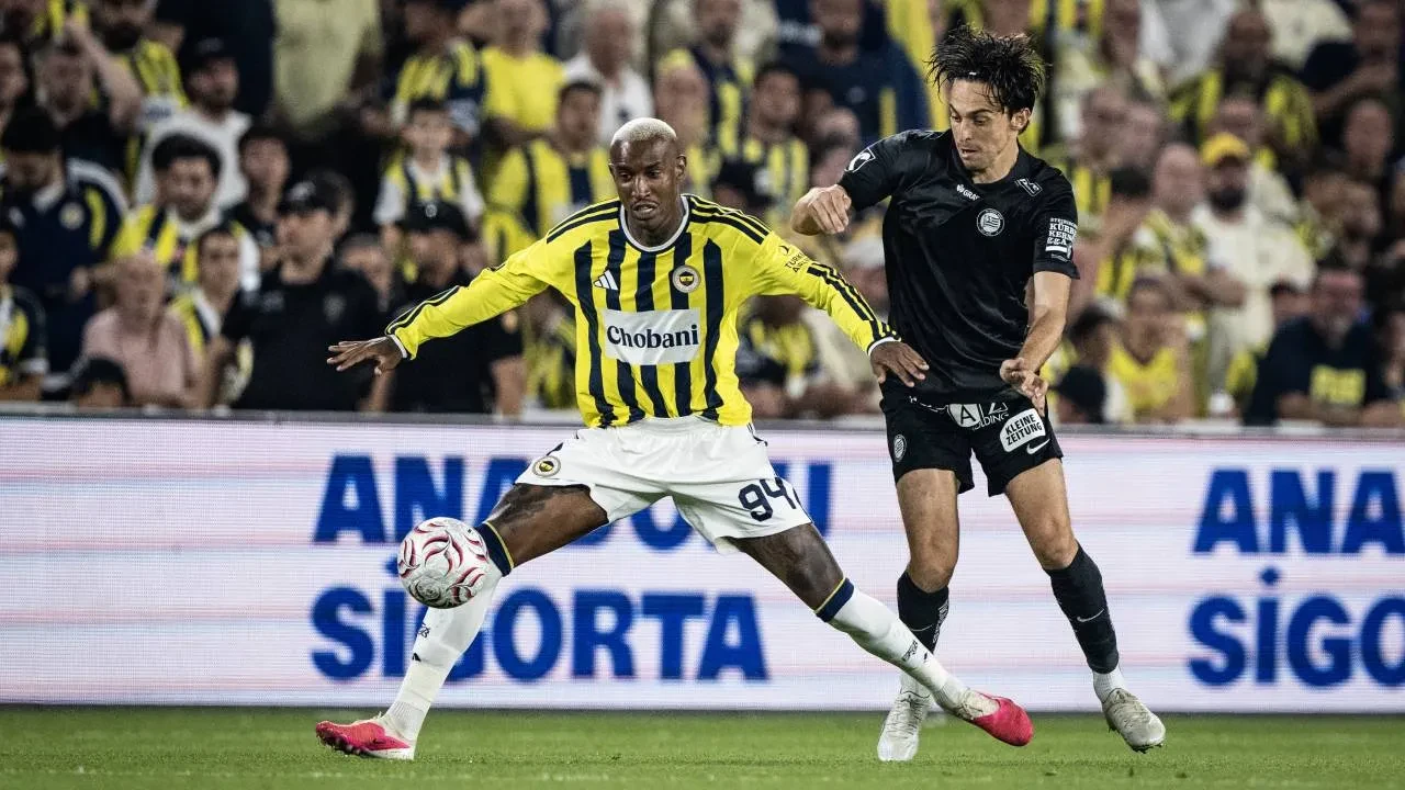 Fenerbahçe tur kapısını araladı! Sarı-lacivertliler, Sturm Graz'ı 2-0 yendi