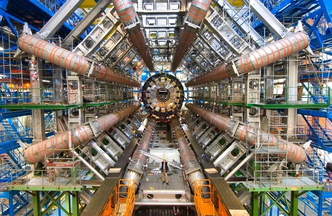 CERN’de ilginç gelişme: Büyük Patlama sonrası bir ilk yaşandı