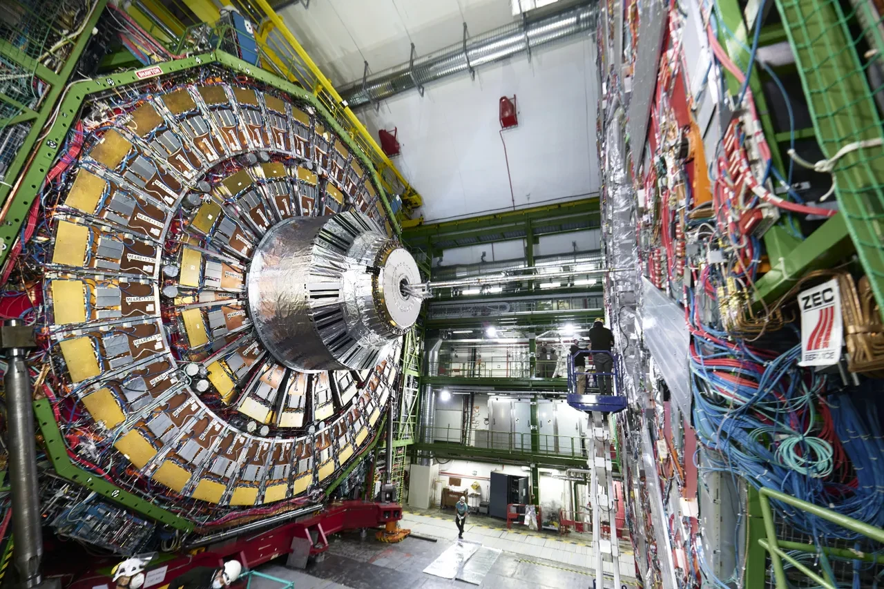 CERN’de ilginç gelişme: Büyük Patlama sonrası bir ilk yaşandı