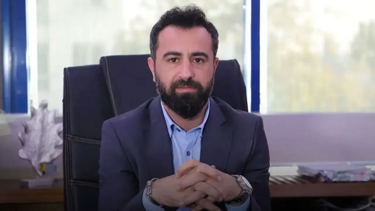 İzmir'de MİT ve emniyetten ortak operasyon: Firari Menderes Belediye Başkan Yardımcısı Rüzgar Sönmez yakalandı!