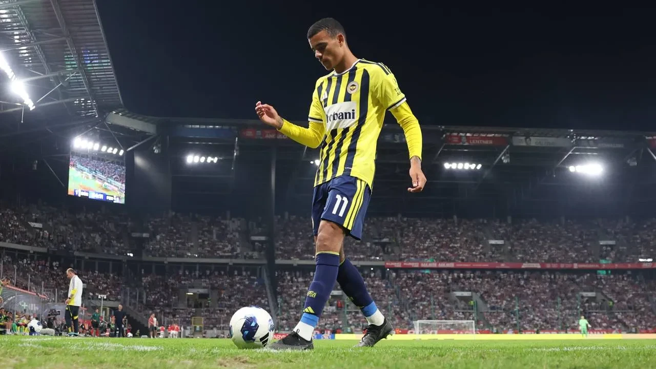 Mason Greenwood, Fenerbahçe'deki ilk golünü attı! İngiliz yıldız açılışı Kadıköy'de yaptı