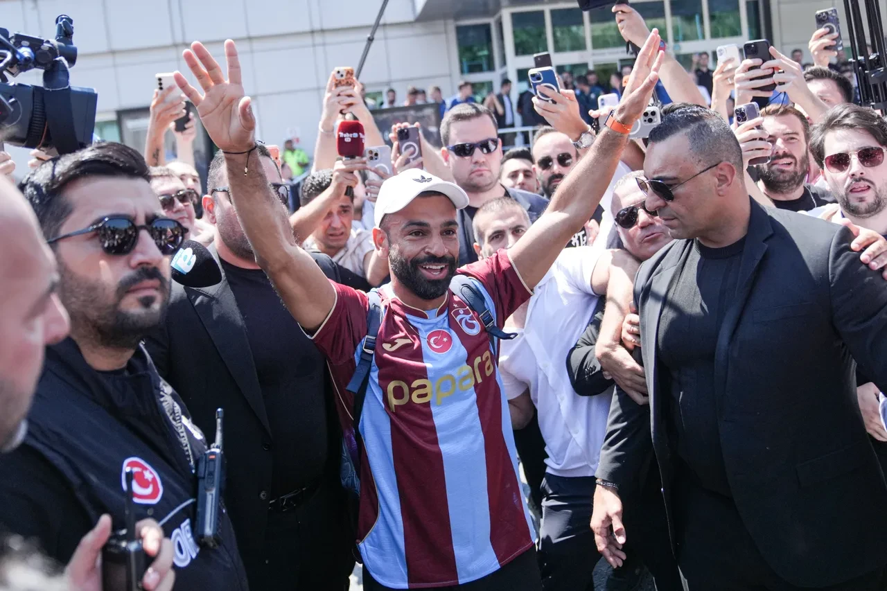 Mohamed Salah İstanbul'da! Trabzonspor'a bugün imzayı atacak