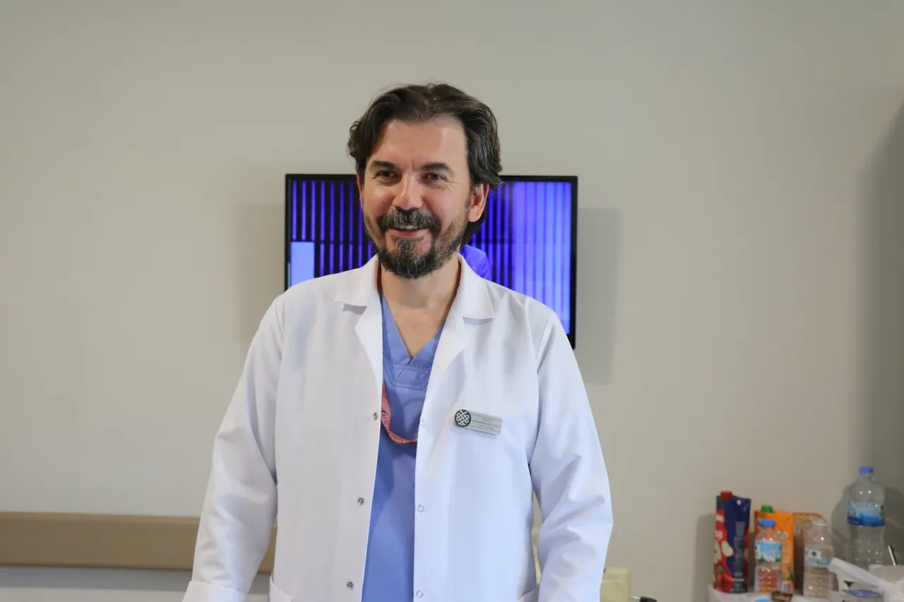 Organlarının ters olduğunu öğrendi! Şoke edici gerçek ameliyatta ortaya çıktı