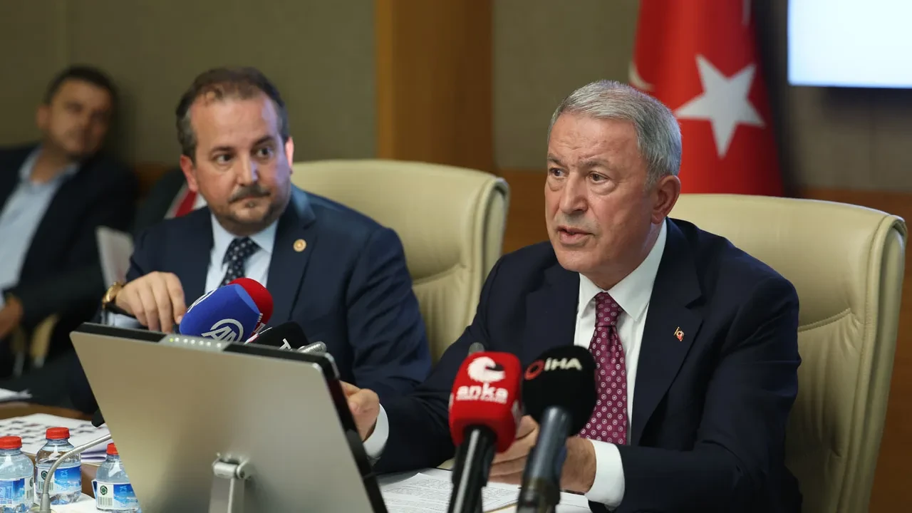Şehit aileleri ve gazilerin haklarıyla ilgili düzenlemeleri içeren kanun teklifi, Milli Savunma Komisyonunda kabul edildi