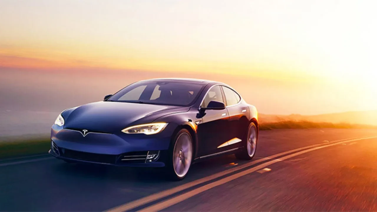 Tesla’da güncelleme krizi: Aşırı ısınma sorunu başladı