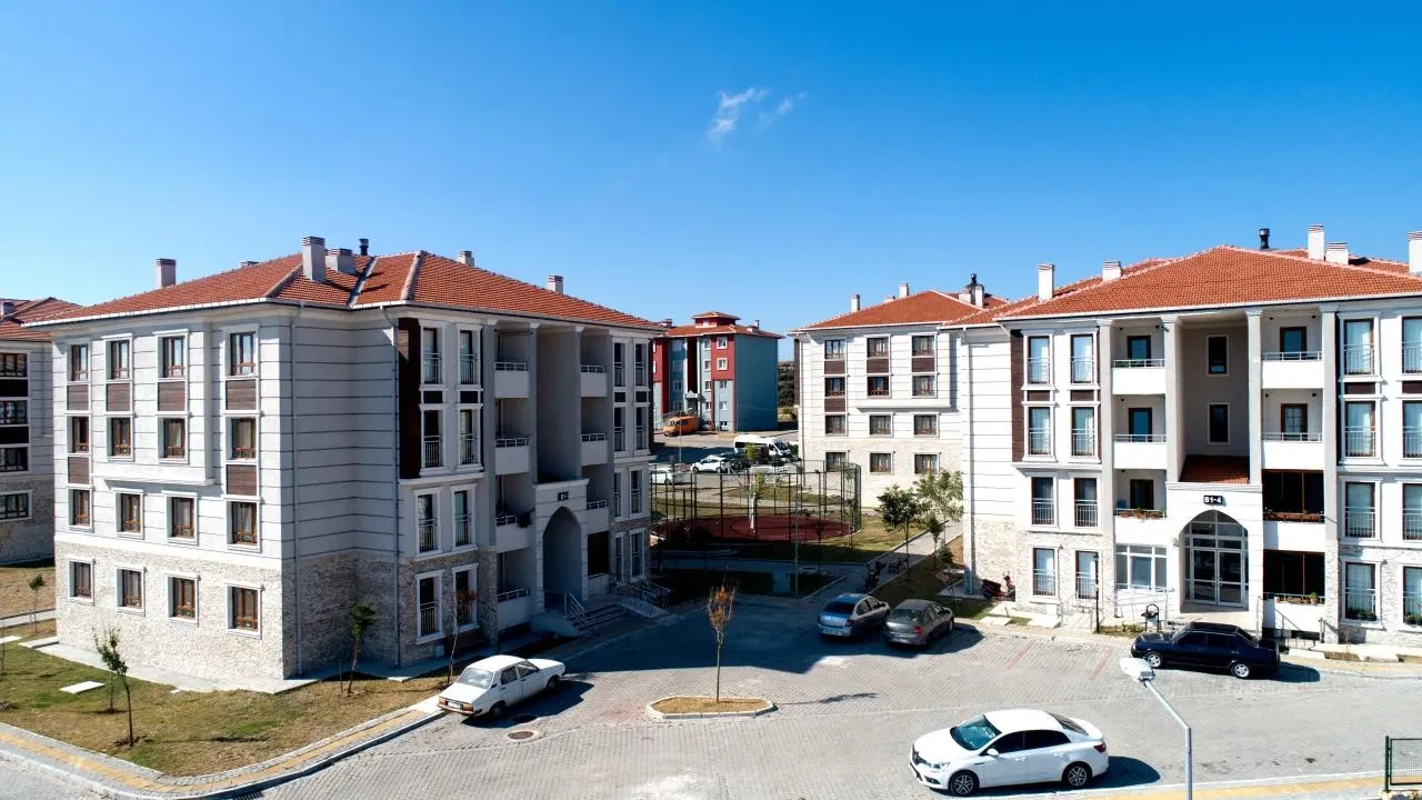 TOKİ'den 51 ilde yeni kampanya! Fiyatlar 700 bin TL'den başlıyor 