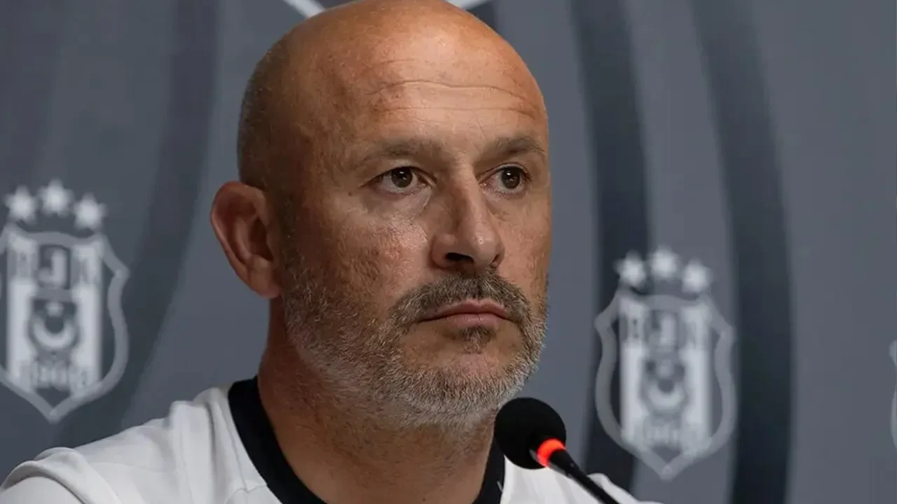 Vincenzo Italiano'dan Trossard açıklaması! Hradec Kralove maçında oynayacak mı?
