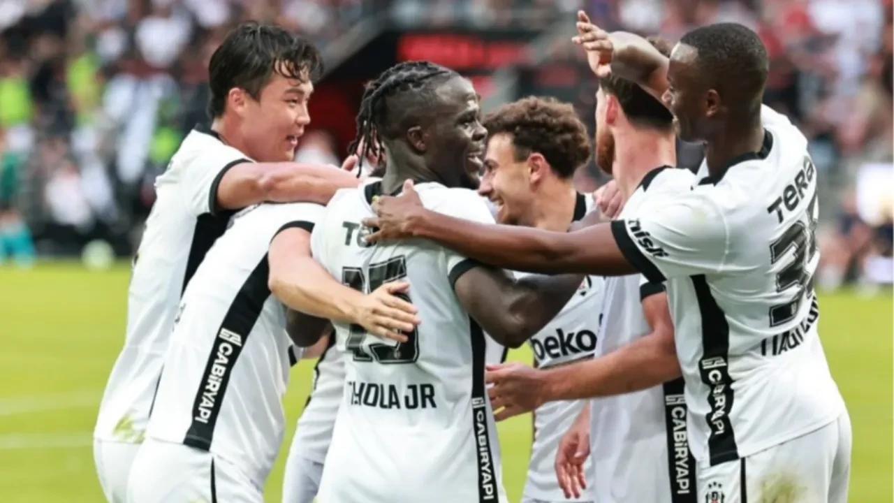 Beşiktaş Hradec Kralove’u yenerse, yenilirse ne olur? Beşiktaş yenerse play off rakibi kim?