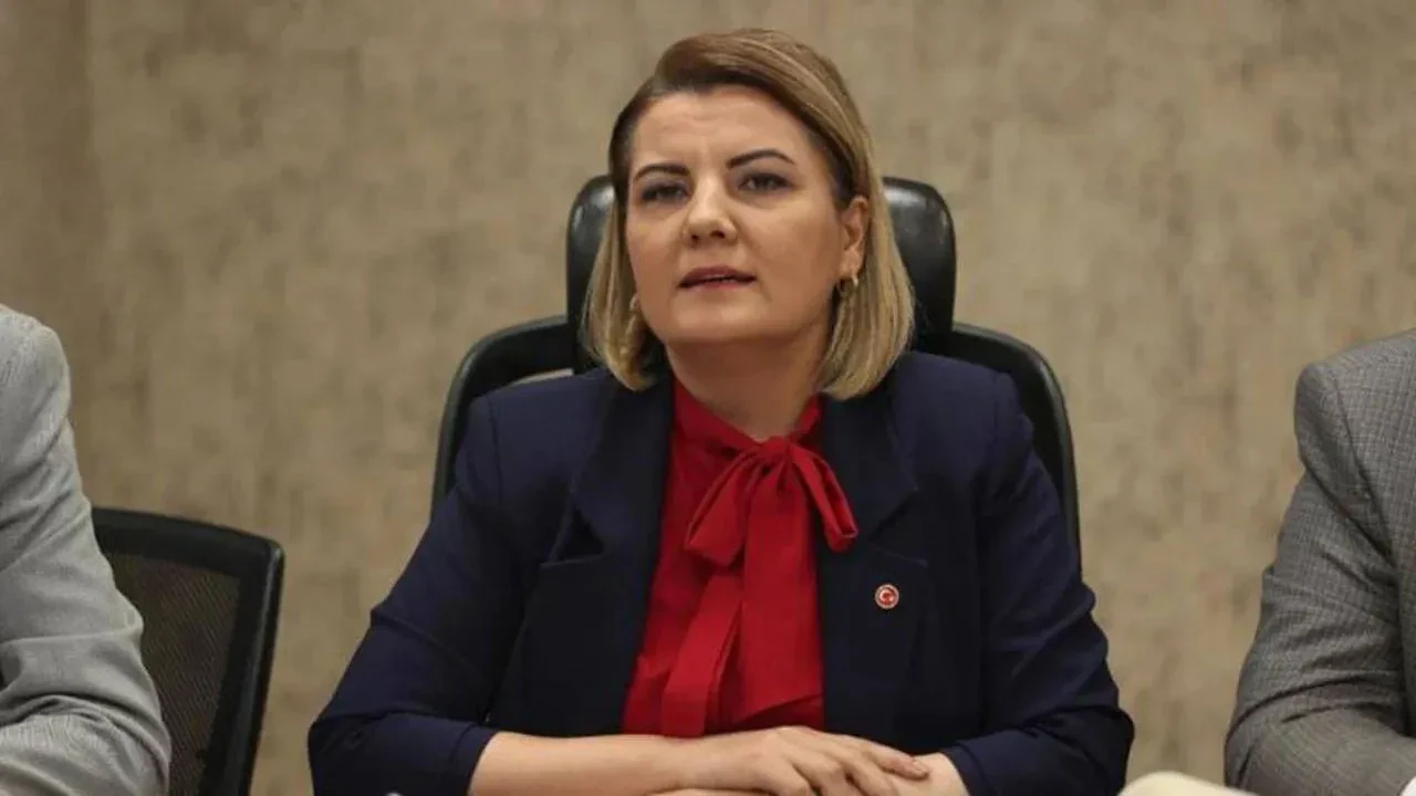 Fatma Kaplan Hürriyet cezaevinde milletvekilleriyle tartıştı: 'Beni siz ihbar ettiniz' diyerek vekilleri kovdu