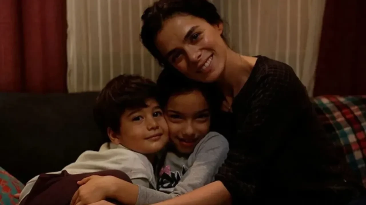 Özge Özpirinçci ve Kübra Süzgün arasındaki dava nedir? Özge Özpirinçci ve Kübra Süzgün olayının detayları neler?