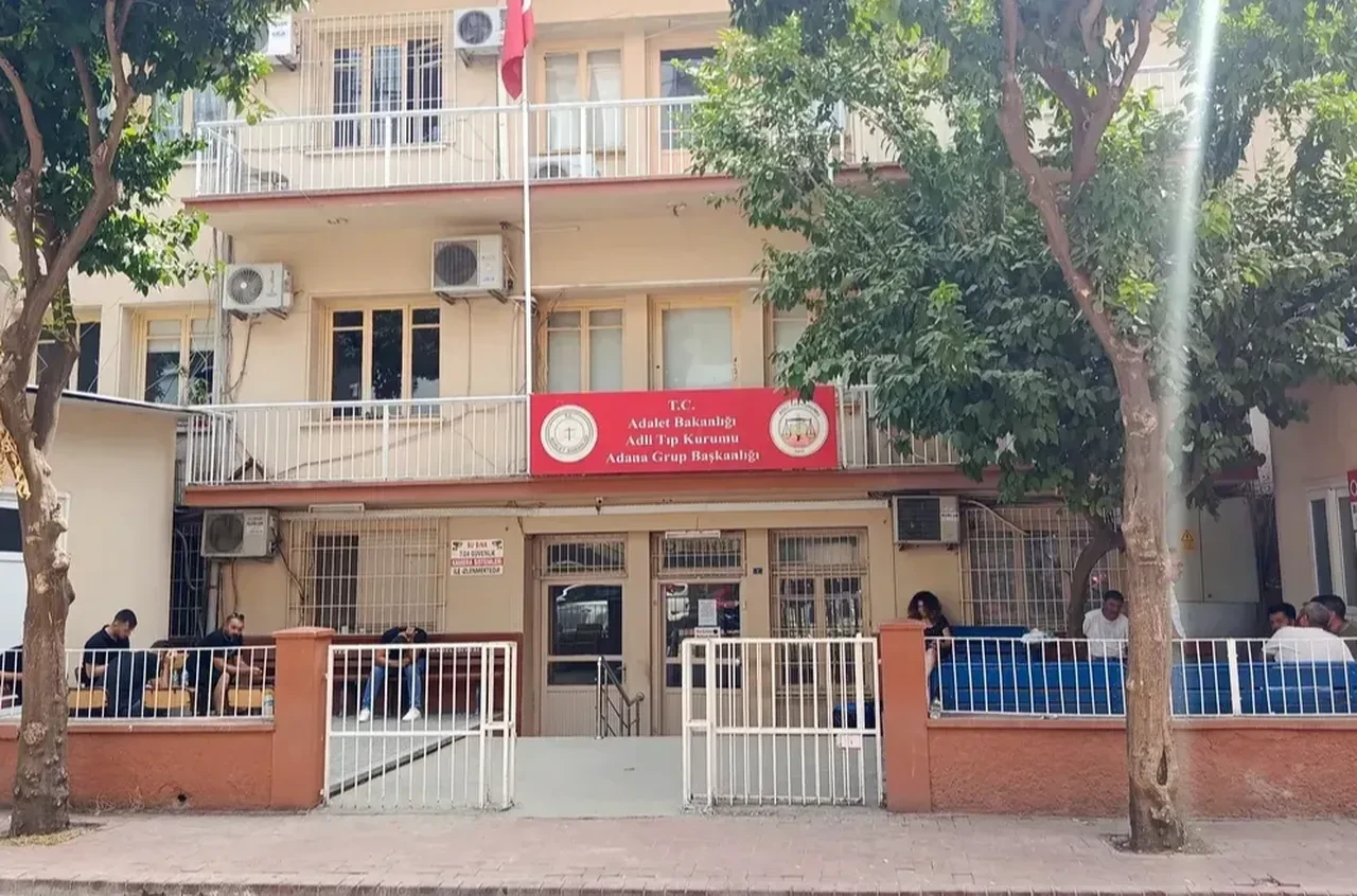 Adana’da oto kilitçide dehşet: İki genç iş yerinde ölü bulundu