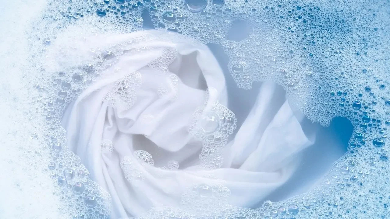 Bembeyaz kıyafetler için denediğim yöntem! Ön yıkama gözüne ekledim 
