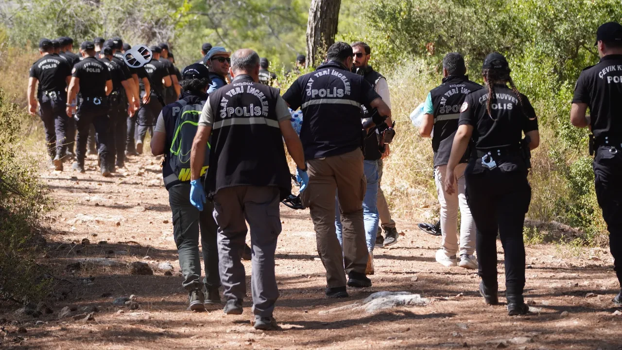 FETÖ'cü Burkay Karatepe'nin yakalanmasının ardından gömdüğü silahlar aranıyor