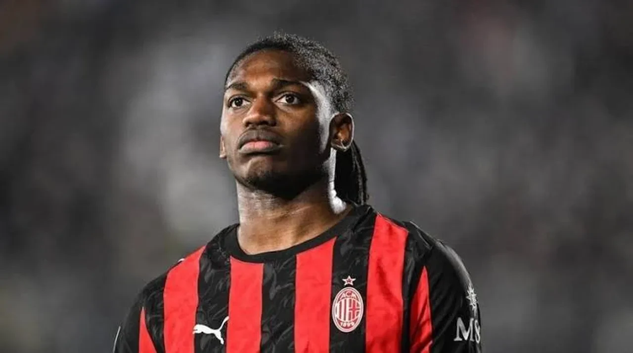 Galatasaray, Rafael Leao ile el sıkıştı! Yıllık maaş belli oldu