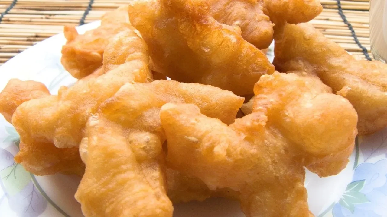 Hamur yoğurmaya son! Tavada puf puf kabaran kaşık dökmesi tarifi