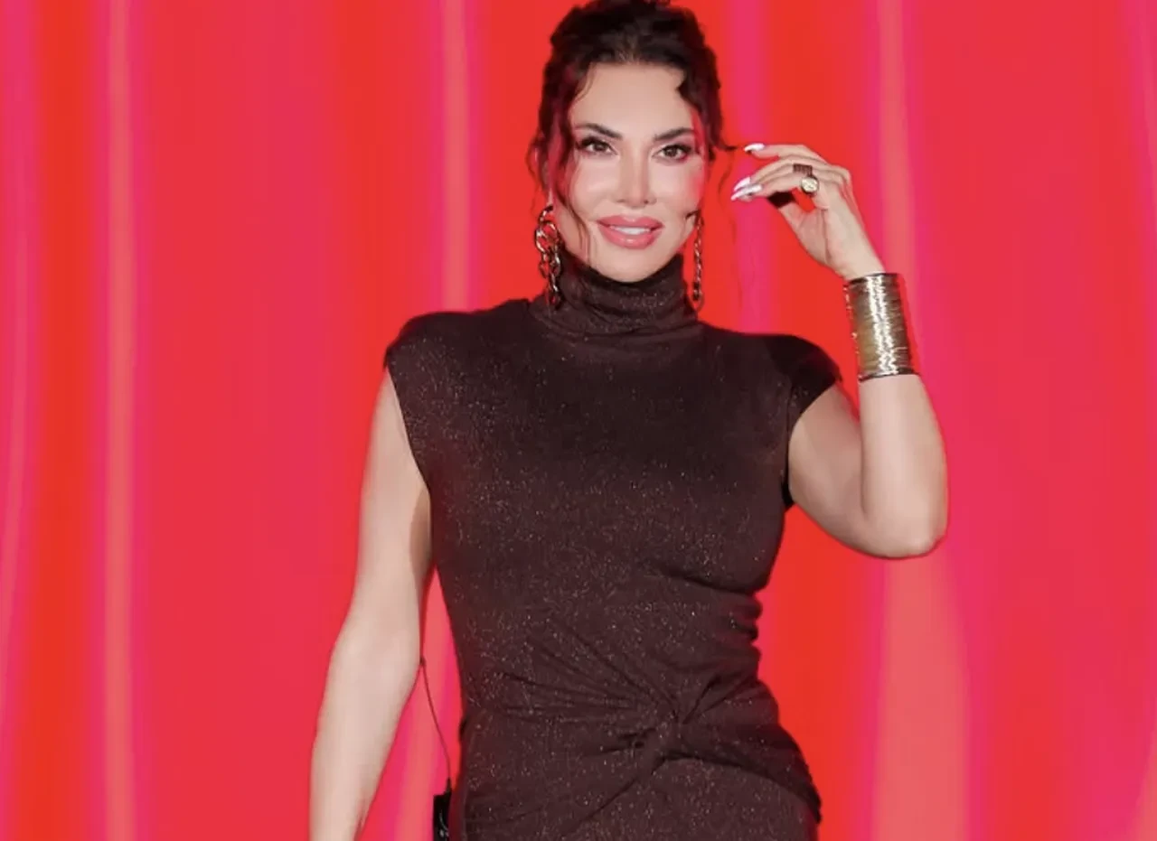 Kayseri'de Ebru Yaşar rüzgarı esti! 195 bin kişilik dev konser