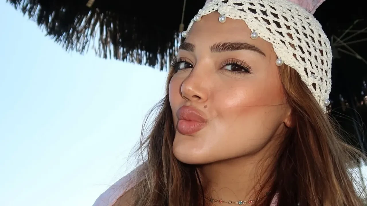 Kısmetse Olur Buse Ünlü ve Mert İndere'den duygulandıran bebek haberi! Sosyal medyada tebrik mesajları yağdı
