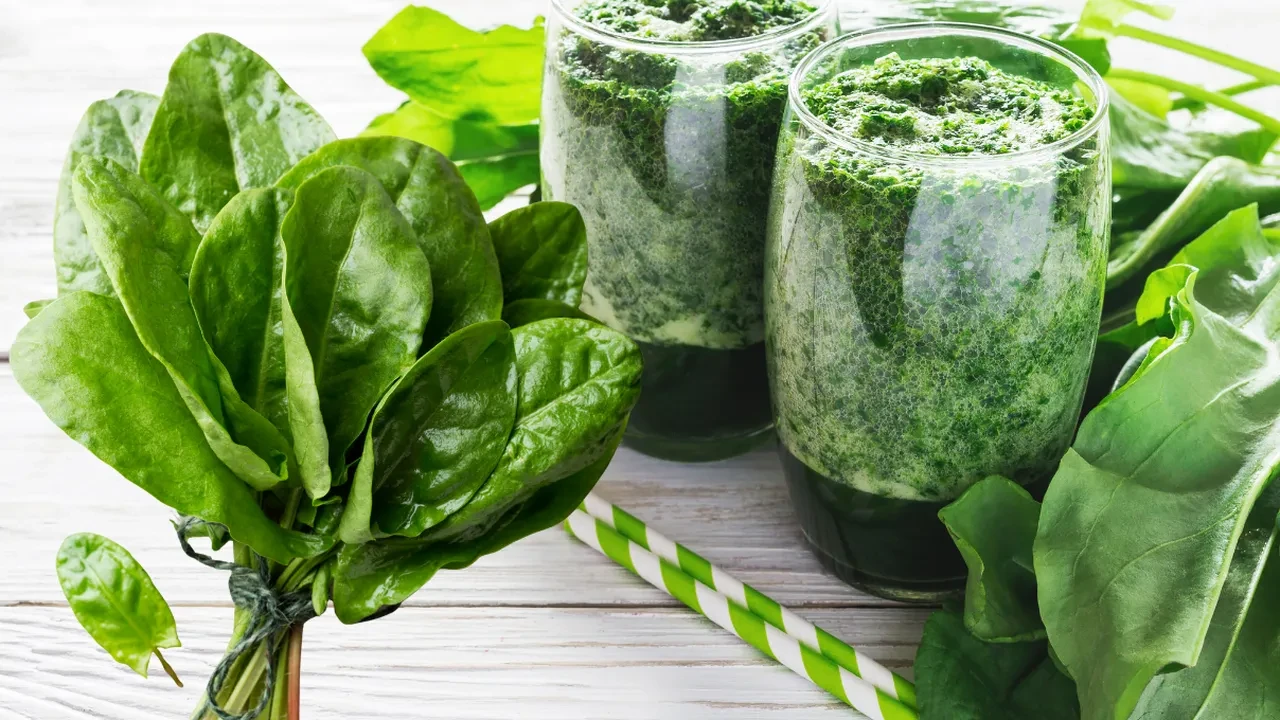 Tam bir hafta boyunca ekşi aromalı kuzu kulağı içtim! Vücudumdaki değişikliklere inanamadım